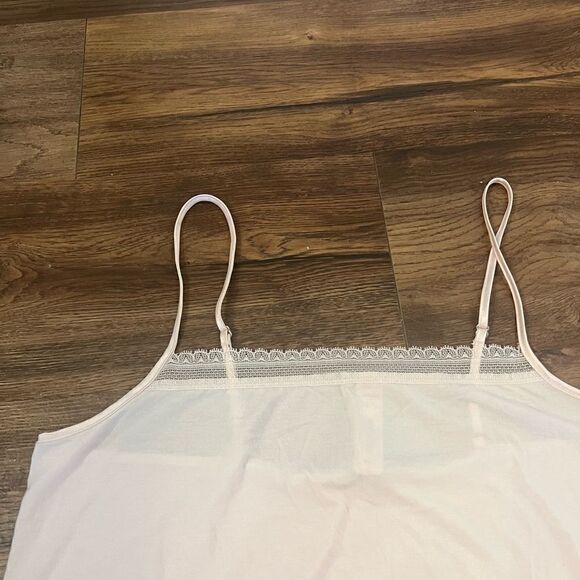 Victoria's Secret pink pajama top with adjustable string - Picture 8 of 10